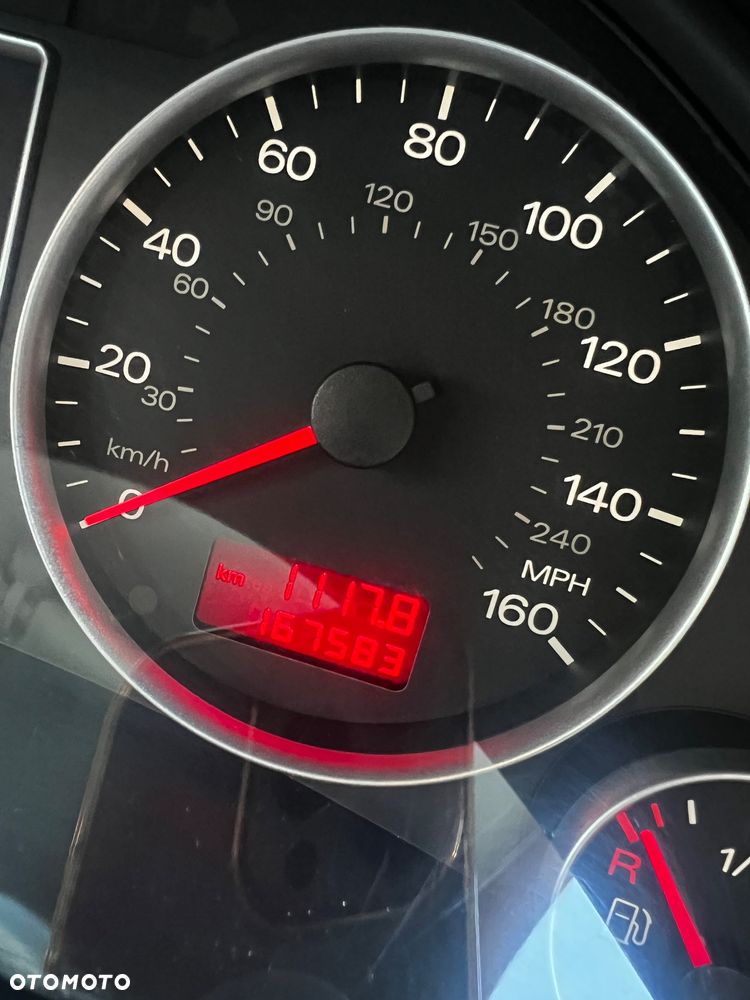 Audi A4 Limousine 2.0 TDI - 11