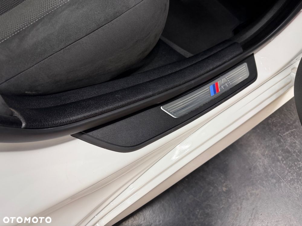 BMW Seria 5 520d - 37