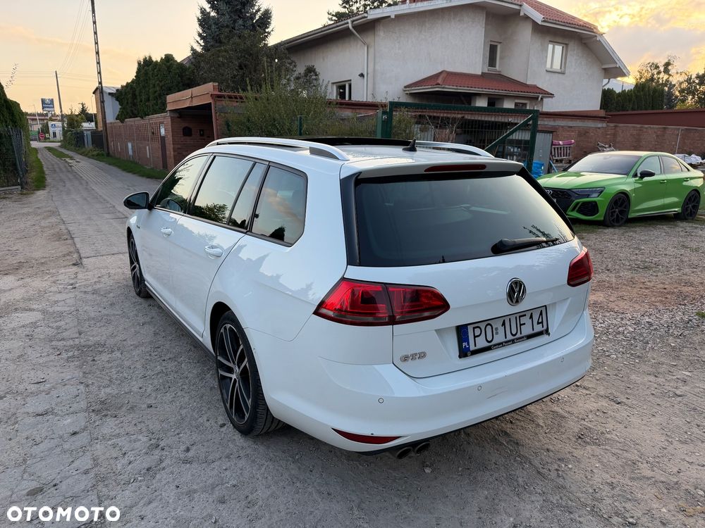 Volkswagen Golf 2.0 TDI BMT GTD DSG - 7