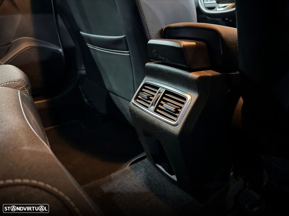 Renault Mégane Sport Tourer 1.5 dCi Limited EDC - 32