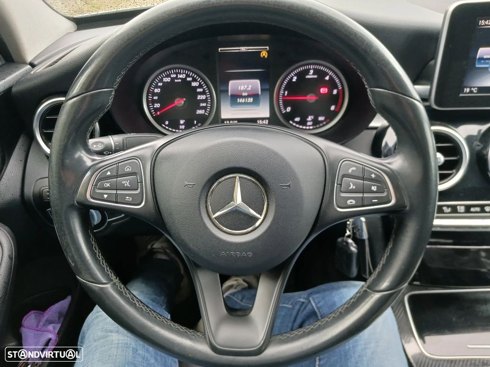 Mercedes-Benz C 220