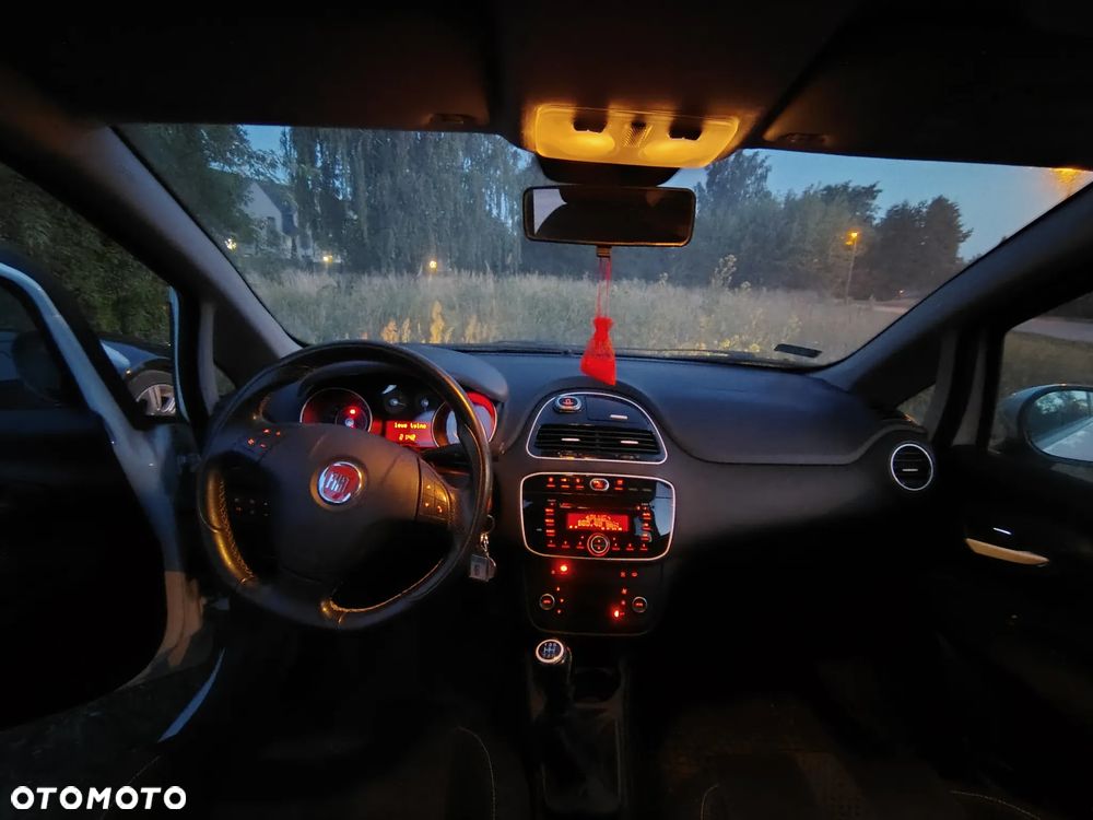 Fiat Punto Evo - 14