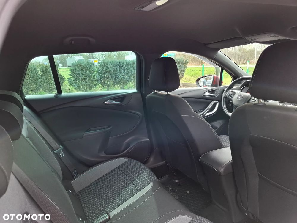 Opel Astra 1.2 T Edition S&S - 26