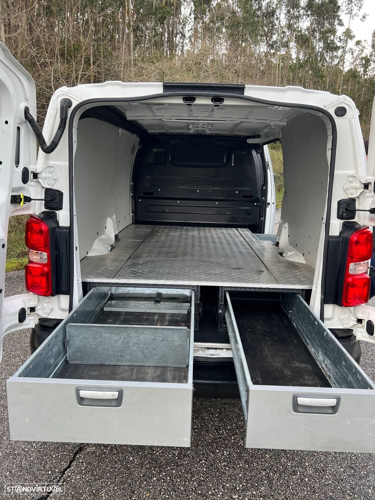 Peugeot Expert premium - 16