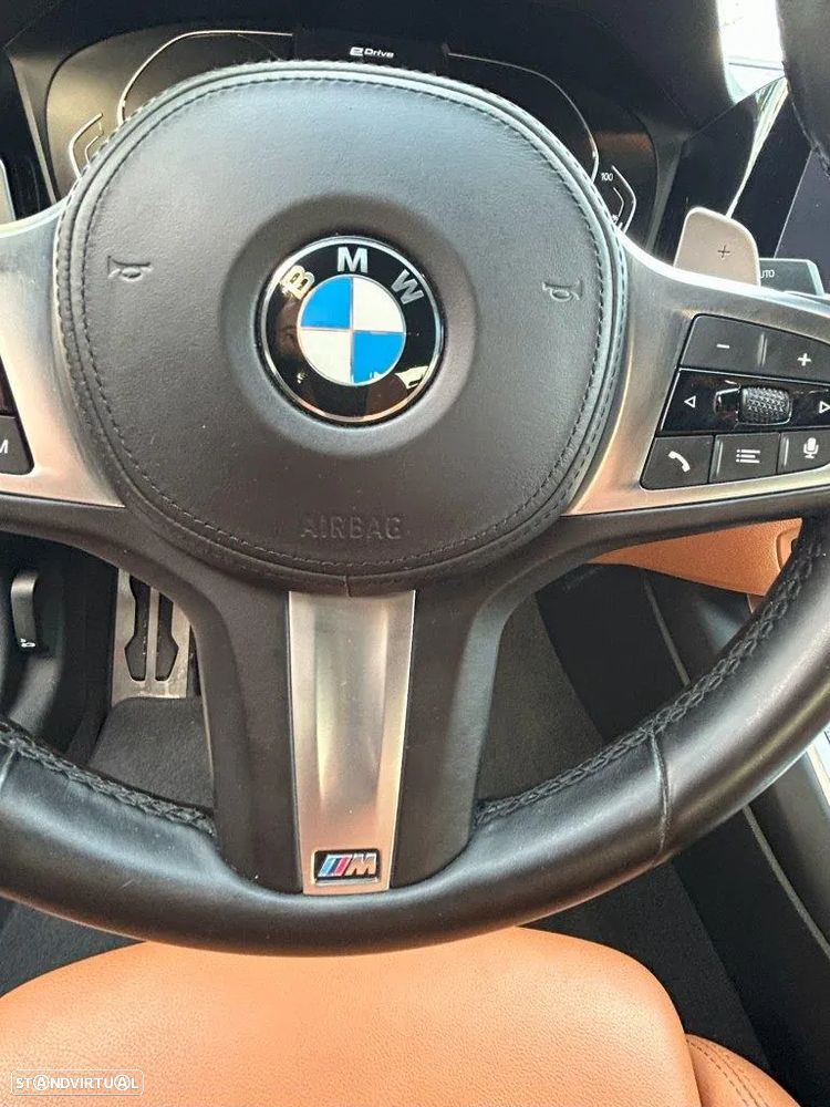 BMW 330 e Pack M Auto - 17