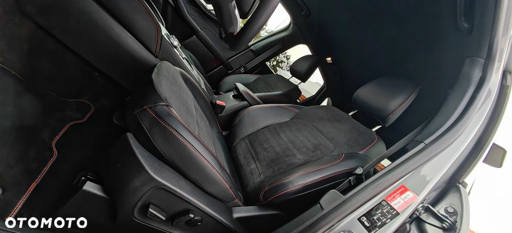 Ford Kuga 2.5 Duratec PHEV ST-LINE X - 12