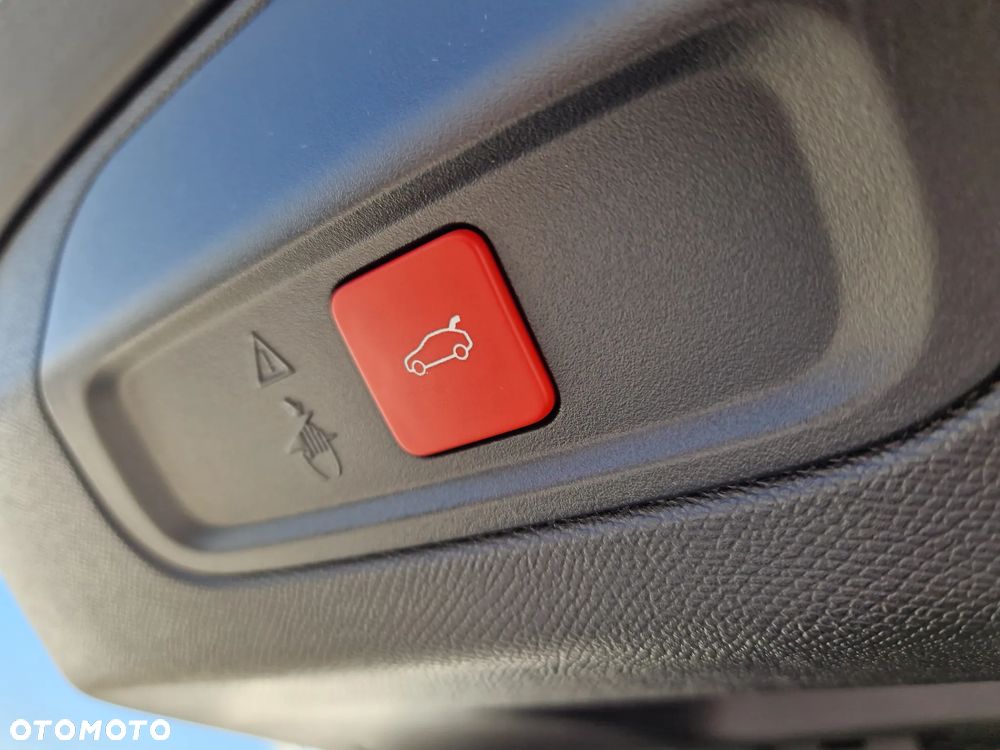 Peugeot 408 1.2 PureTech mHEV GT Exclusive S&S e-DSC6 - 22