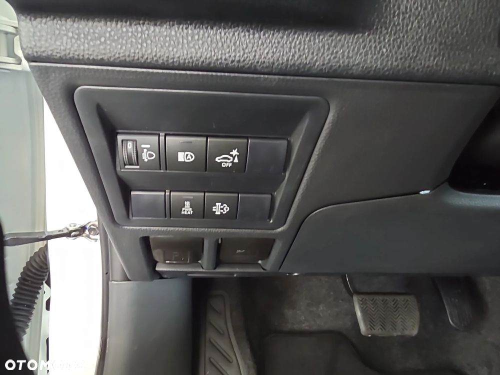 Toyota HILUX - 27