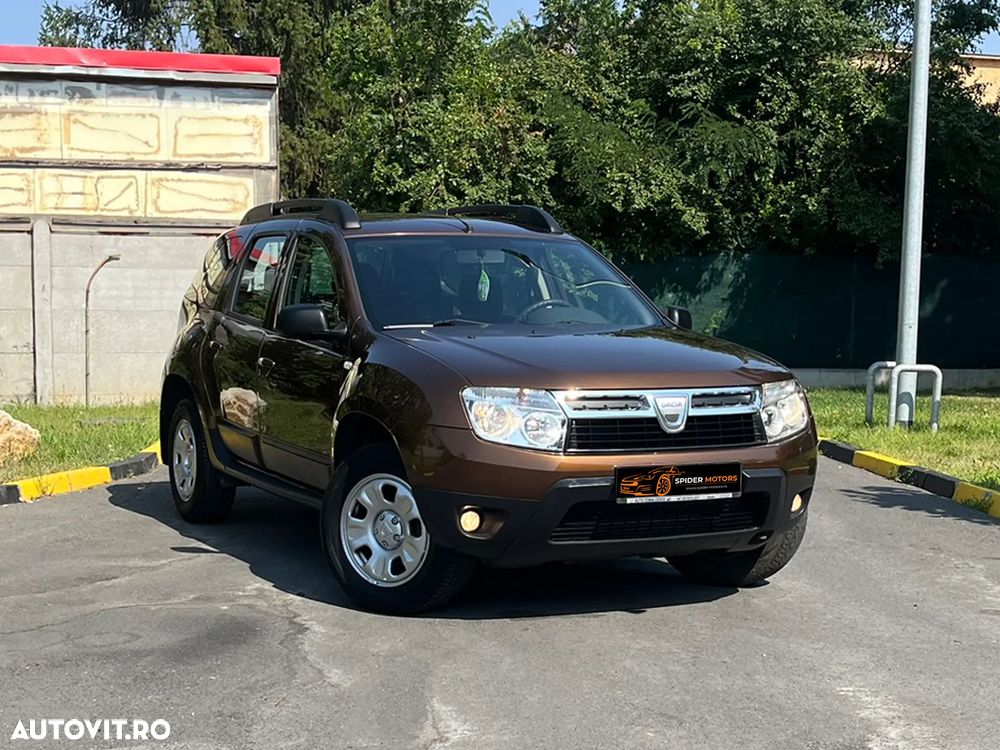 Dacia Duster 1.5 dCi 4x2 Laureate - 2