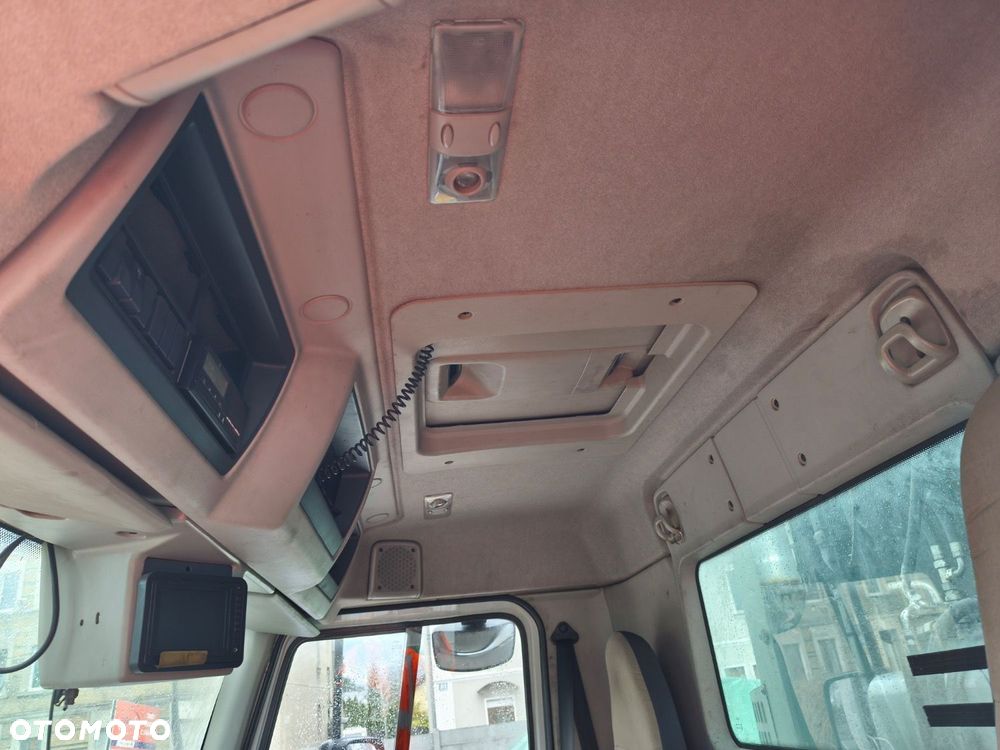 Renault Premium 380 6X2 - 19