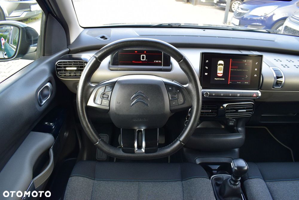 Citroën C4 Cactus - 13