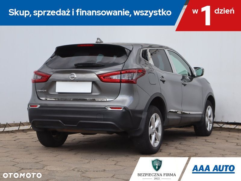 Nissan Qashqai - 7