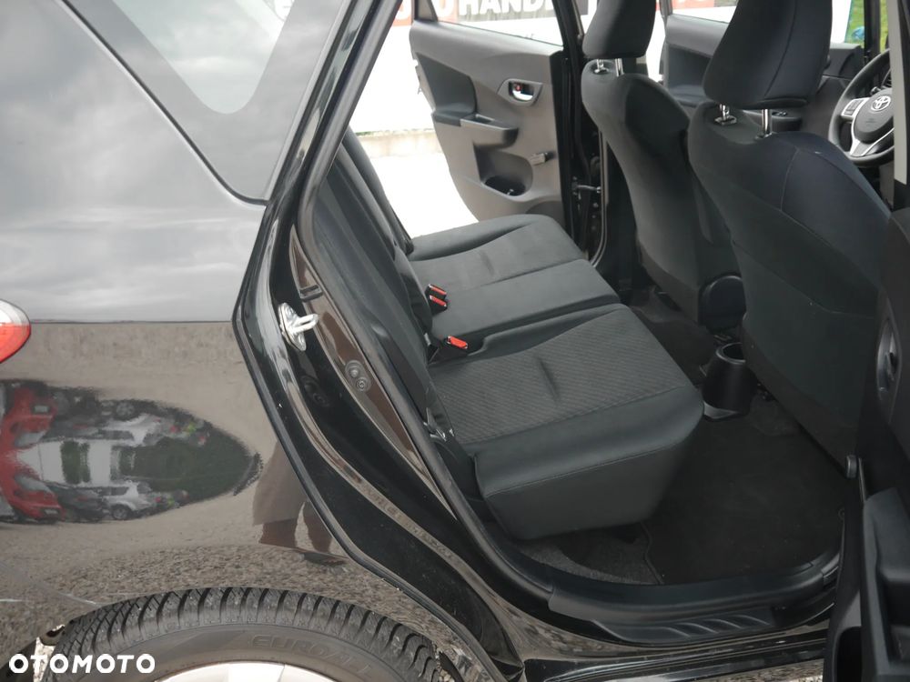 Toyota Verso S 1.33 VVT-i Comfort - 17