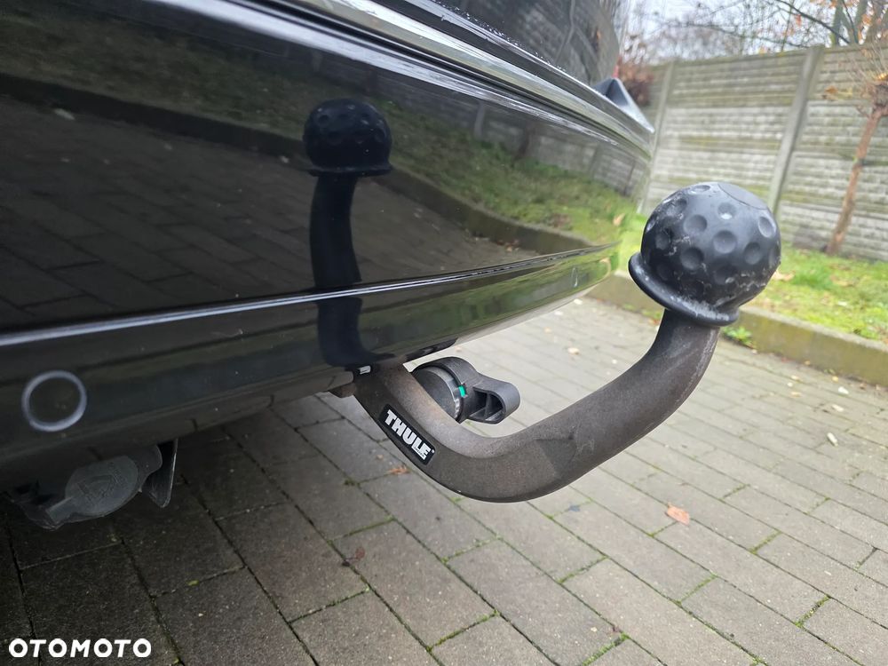 Mercedes-Benz Klasa C 220 CDI DPF Automatik Elegance - 16