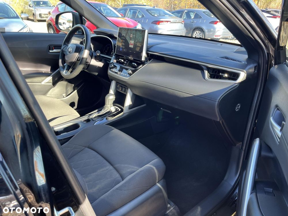 Toyota Corolla Cross 2.0 Hybrid Style - 17