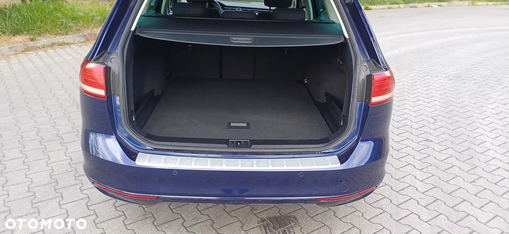Volkswagen Passat 2.0 TDI BlueMotion Technology Highline - 25