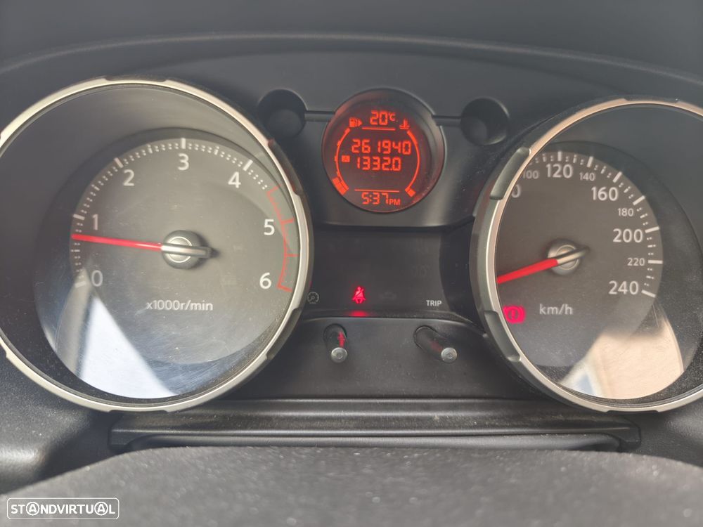 Nissan Qashqai 2.0 dCi Acenta - 12