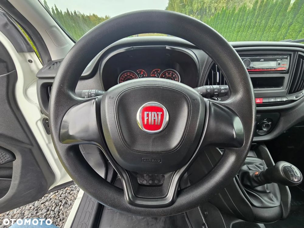 Fiat Doblo - 22