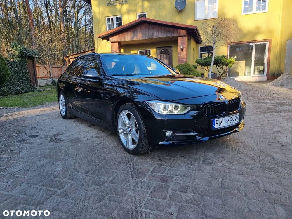 BMW Seria 3 328i Sport Line - 6