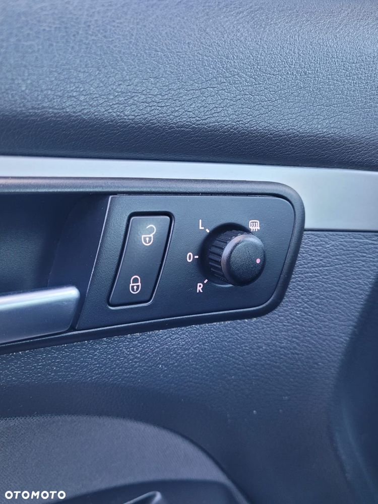 Volkswagen Touran 1.2 TSI BlueMotion Technology STYLE - 17