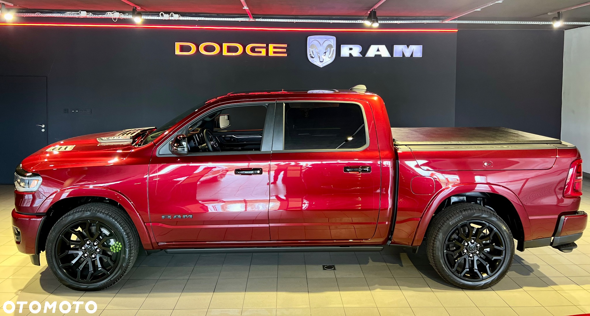 Dodge RAM 1500 5.7 4x4 - 12