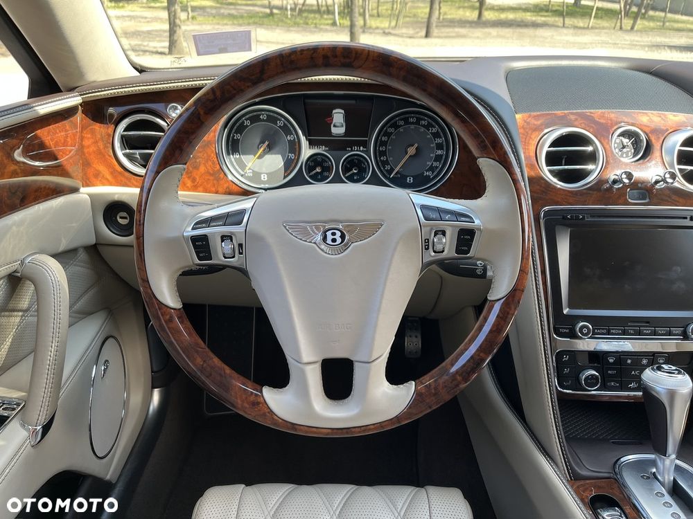 Bentley Flying Spur W12 - 18