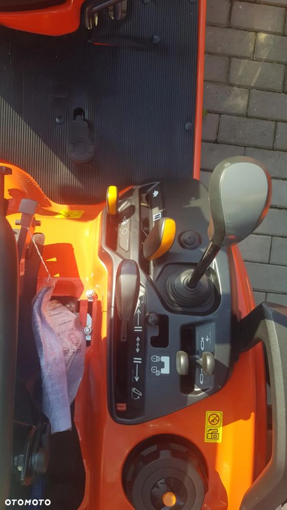 Kubota BX231 - 7