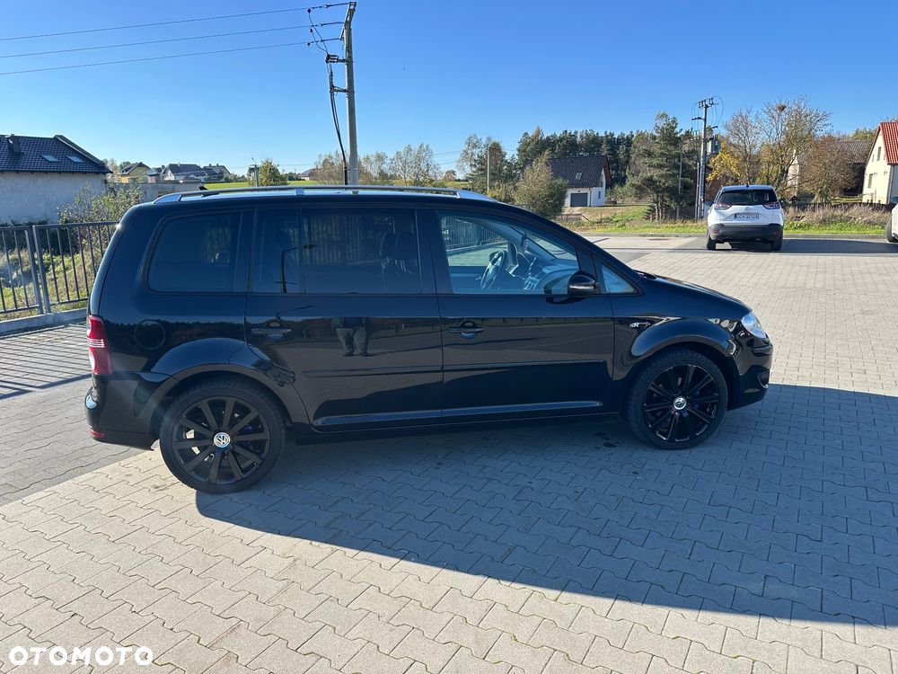 Volkswagen Touran 2.0 TDI DSG R-Line Edition - 10