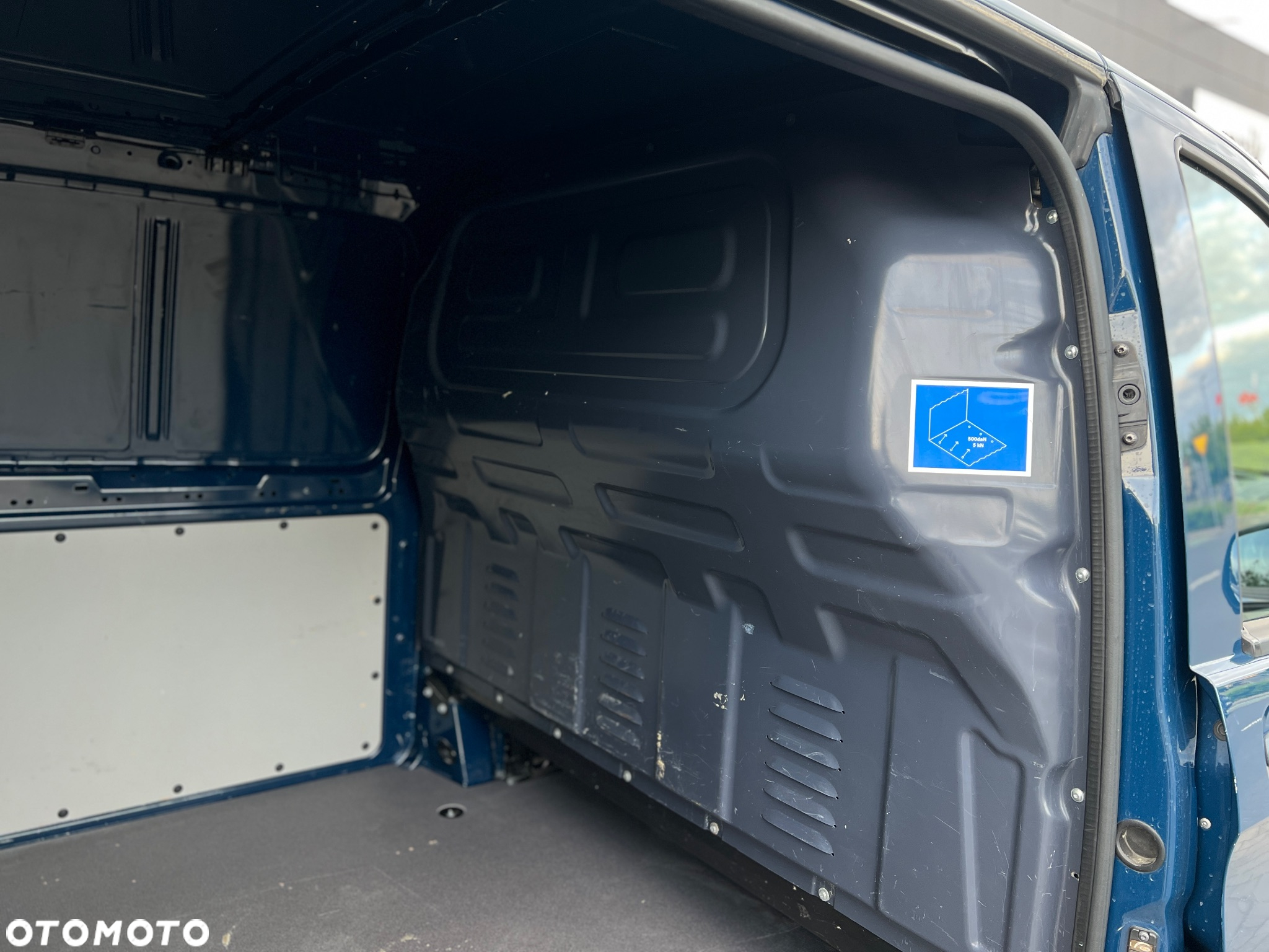 Mercedes-Benz VITO 109 - 11