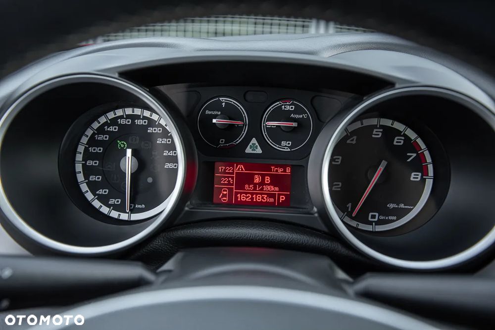 Alfa Romeo Giulietta 1.8 TBi 16V TCT Quadrifoglio Verde - 18