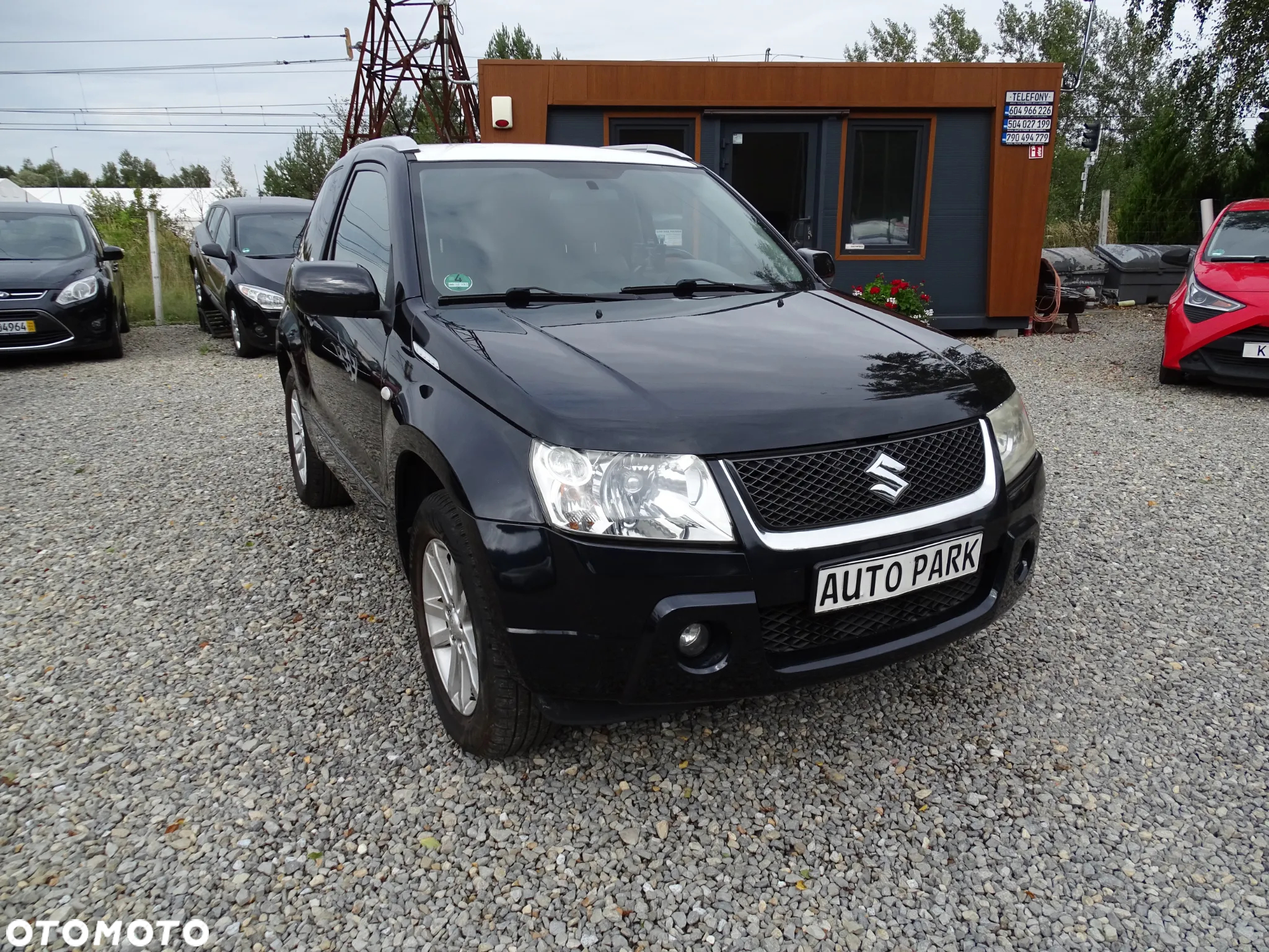 Suzuki Grand Vitara 1.6 Black&White - 2