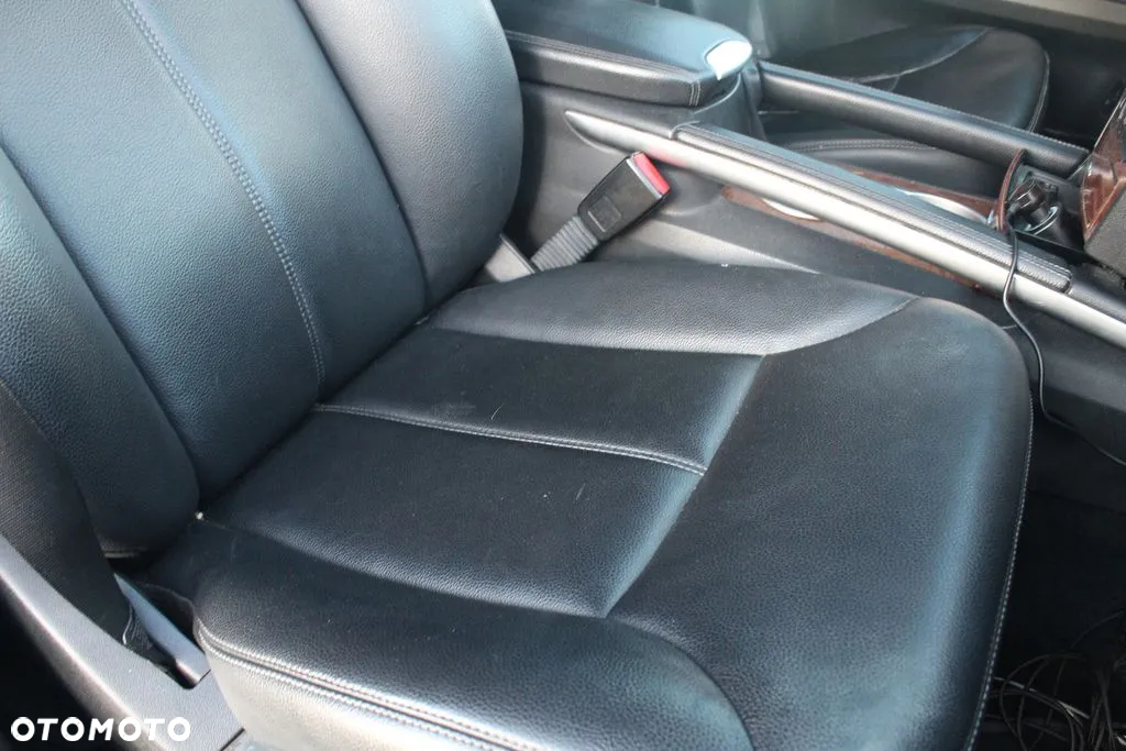 Mercedes-Benz GL 450 - 31