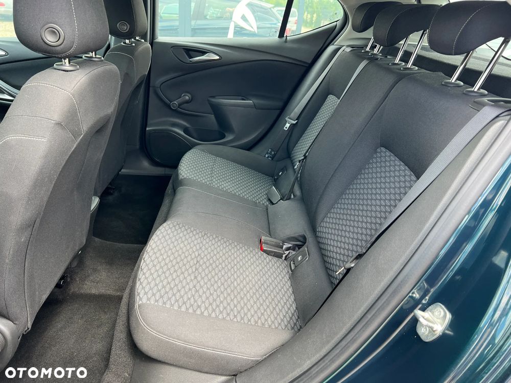 Opel Astra 1.6 CDTI Active - 26