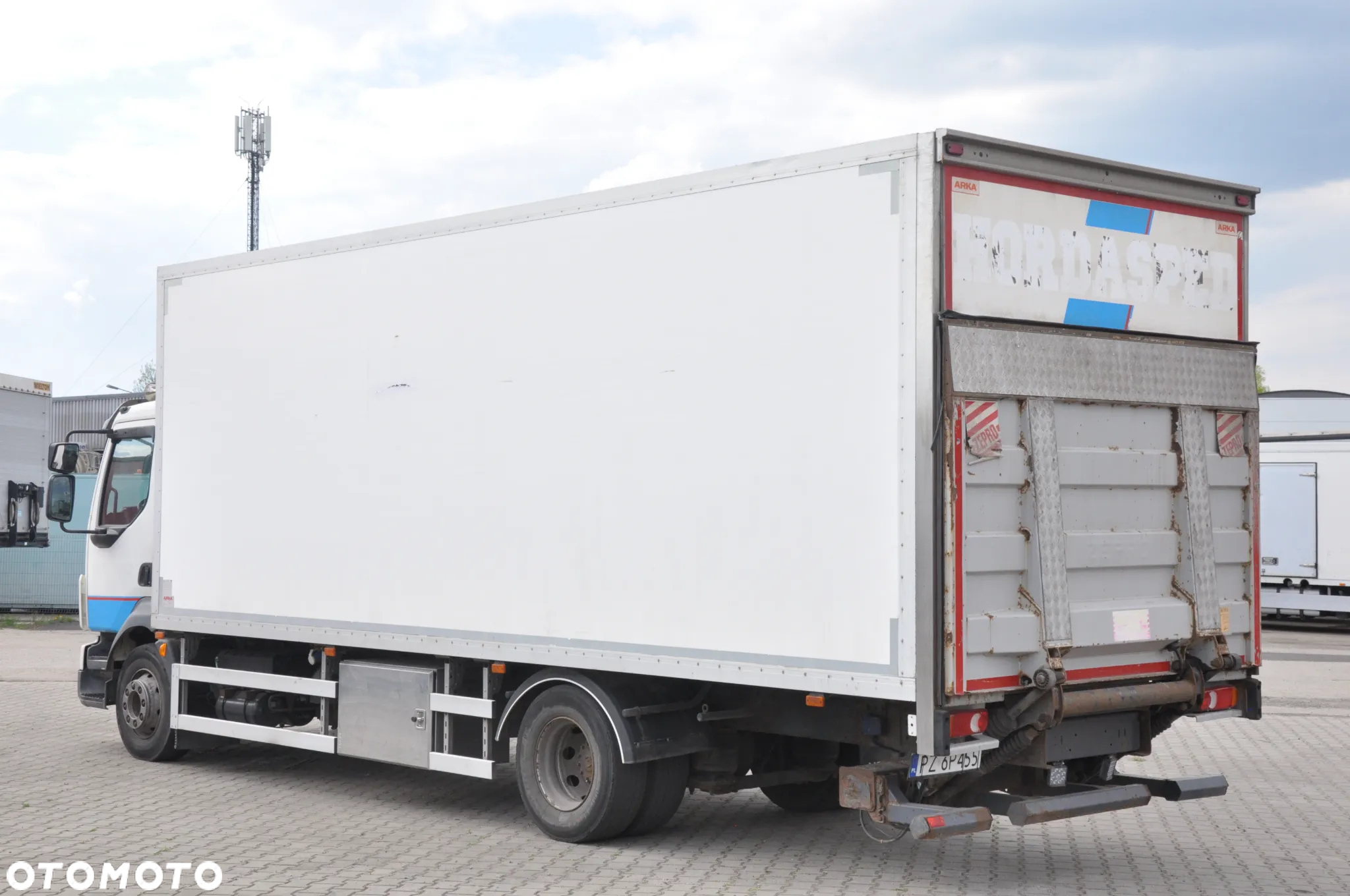 Volvo FL 240 EURO 5 - 5