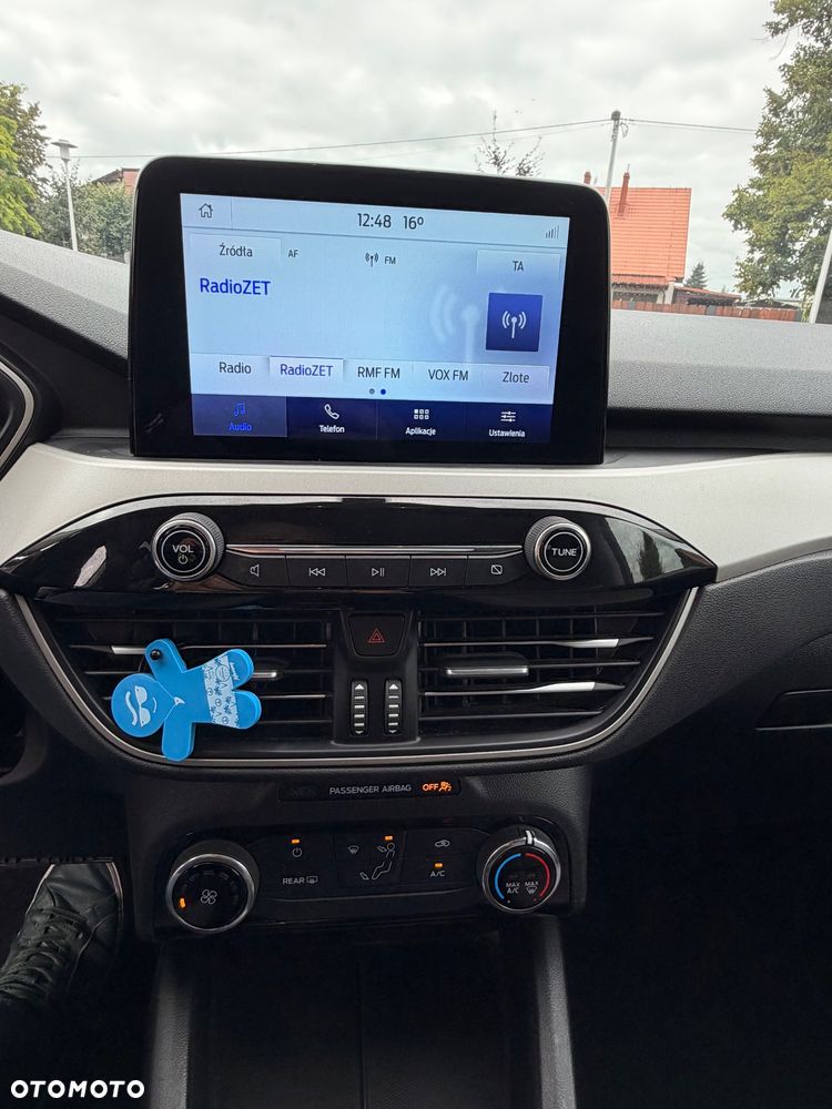 Ford Kuga - 33