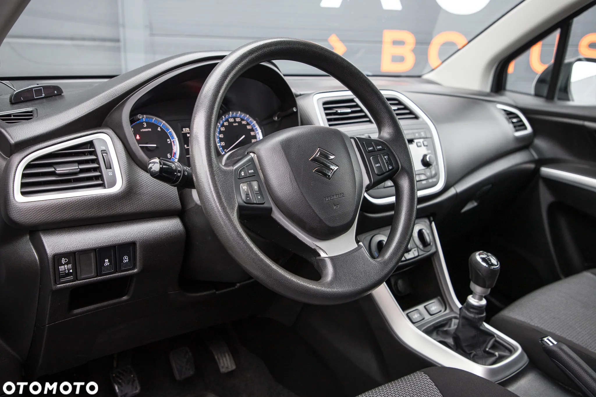 Suzuki SX4 S-Cross 1.6 DDiS 4x2 Comfort - 12