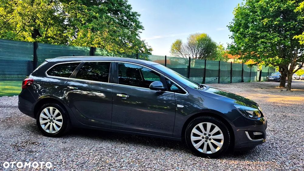 Opel Astra 1.4 Turbo Exklusiv - 9