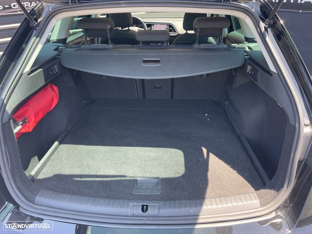 SEAT Leon ST 1.6 TDI Style S/S — fotografia 27