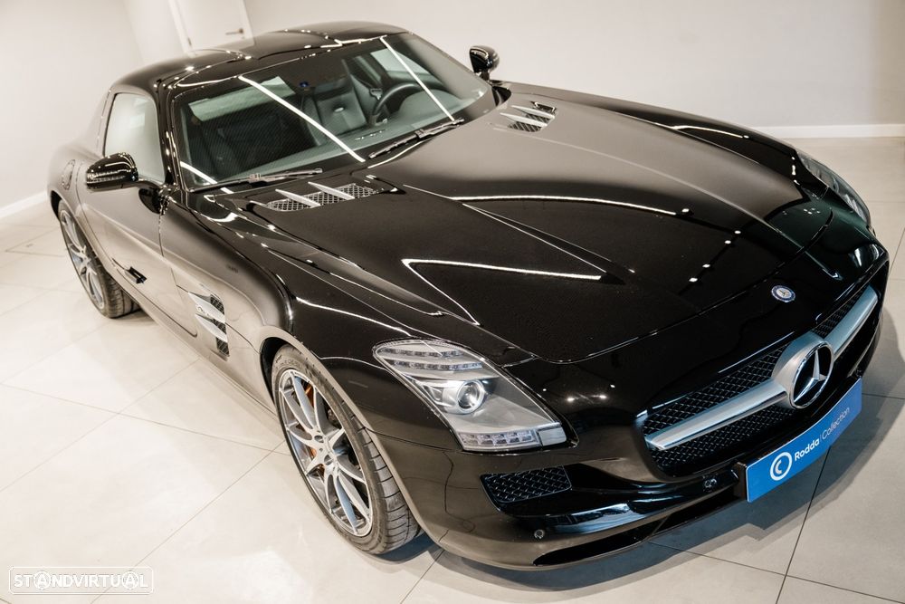 Mercedes-Benz SLS 63 AMG - 20