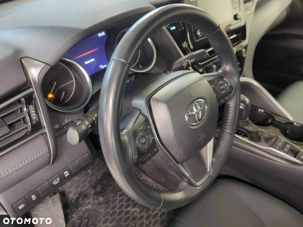 Toyota Camry 2.5 Hybrid Comfort CVT - 10