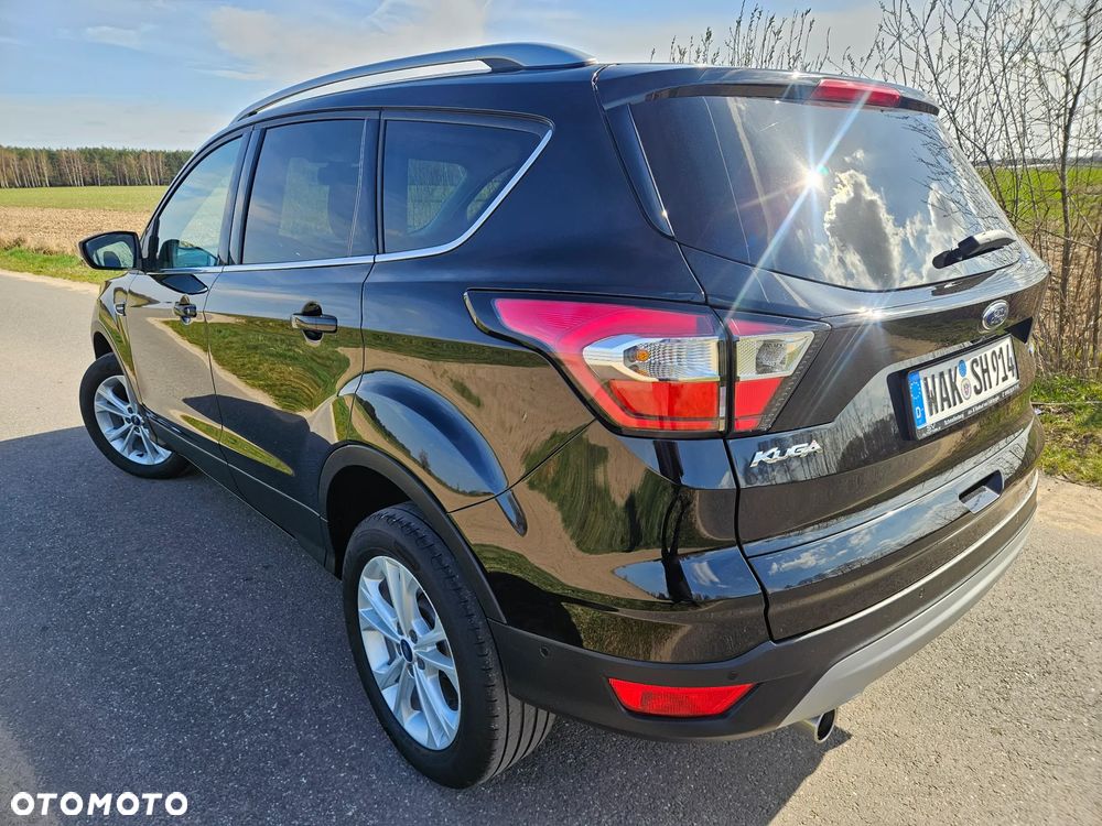 Ford Kuga 1.5 EcoBoost 2x4 Titanium - 9
