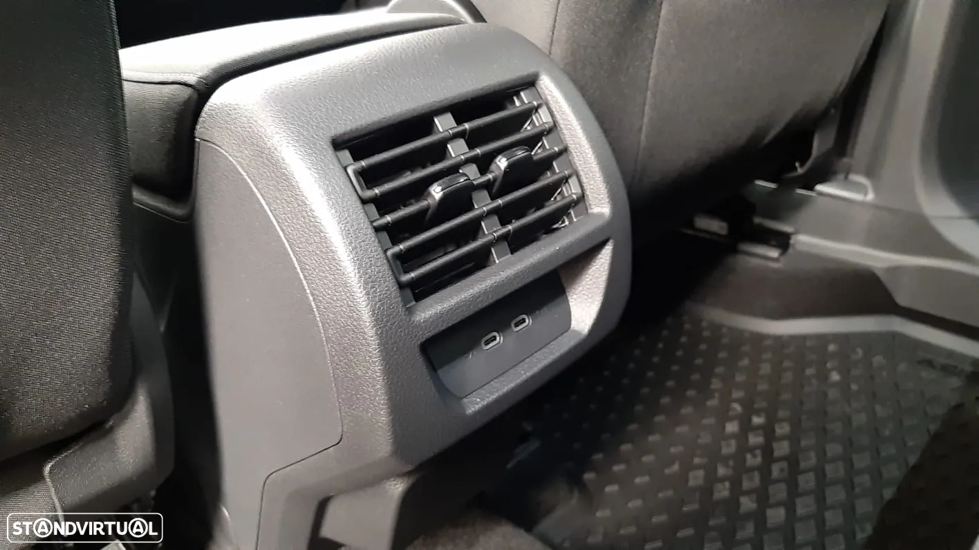 VW Caddy - 16