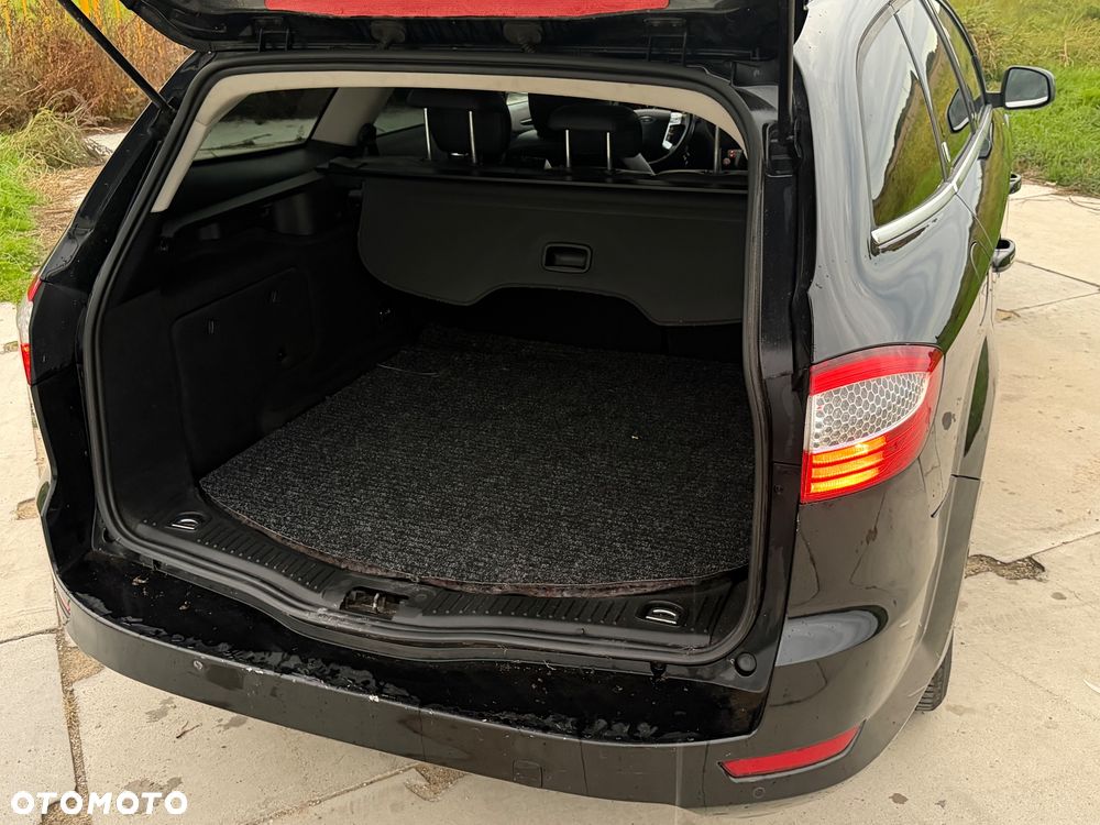 Ford Mondeo 1.8 TDCi Ghia X - 19