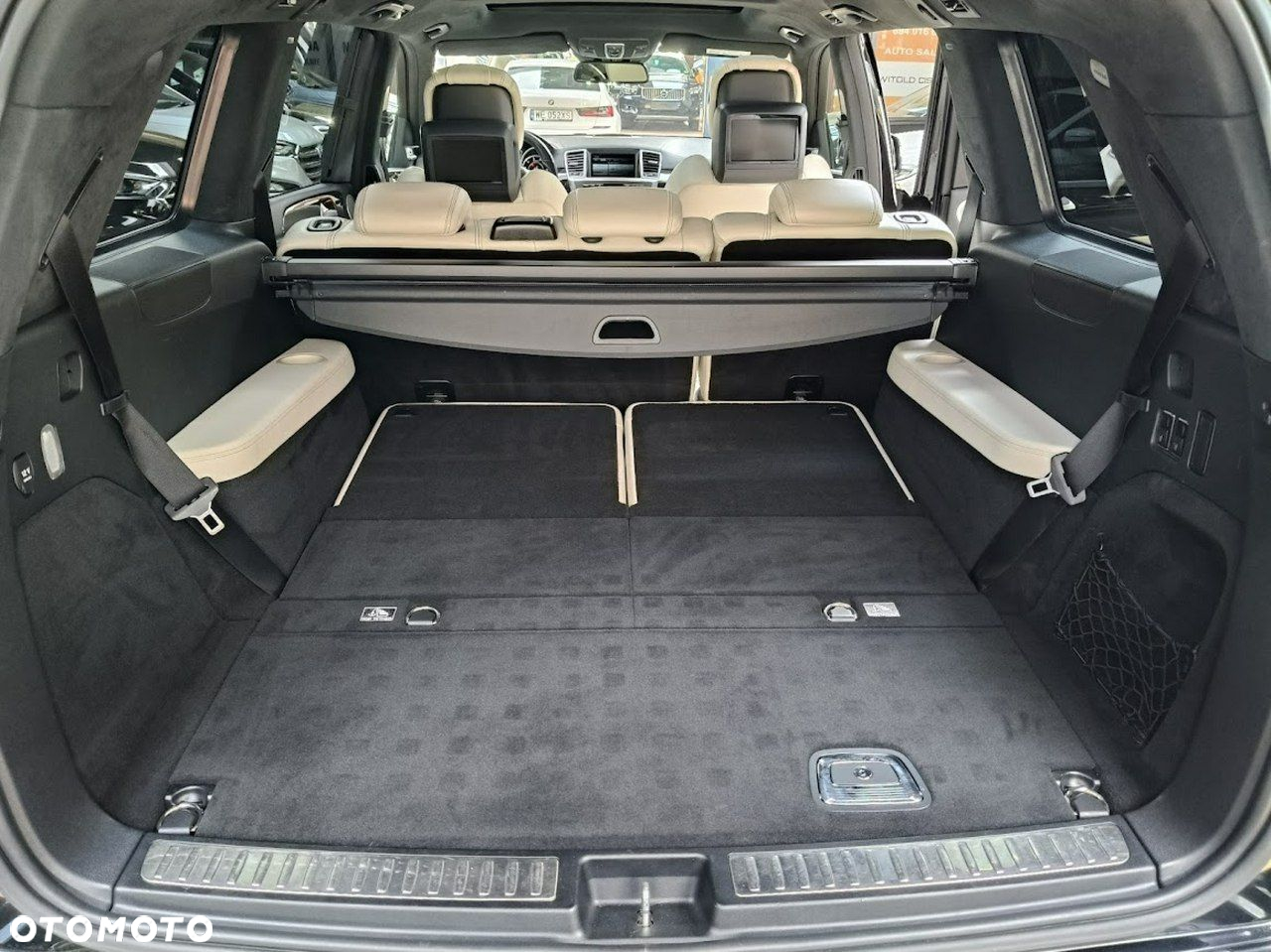 Mercedes-Benz GLS - 19