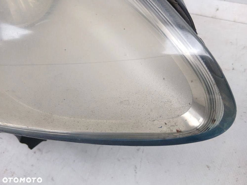 Reflektor przód przedni prawy lampa prawa Fiat Bravo II - 3