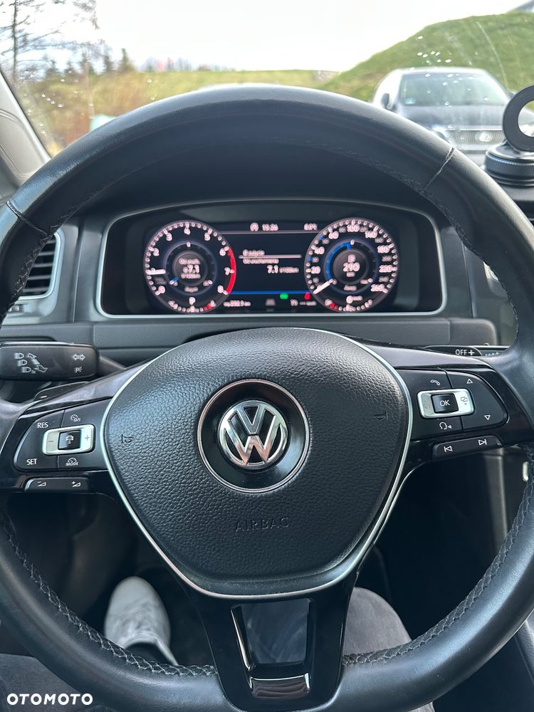 Volkswagen Golf 1.0 TSI (BlueMotion Technology) DSG Comfortline - 23