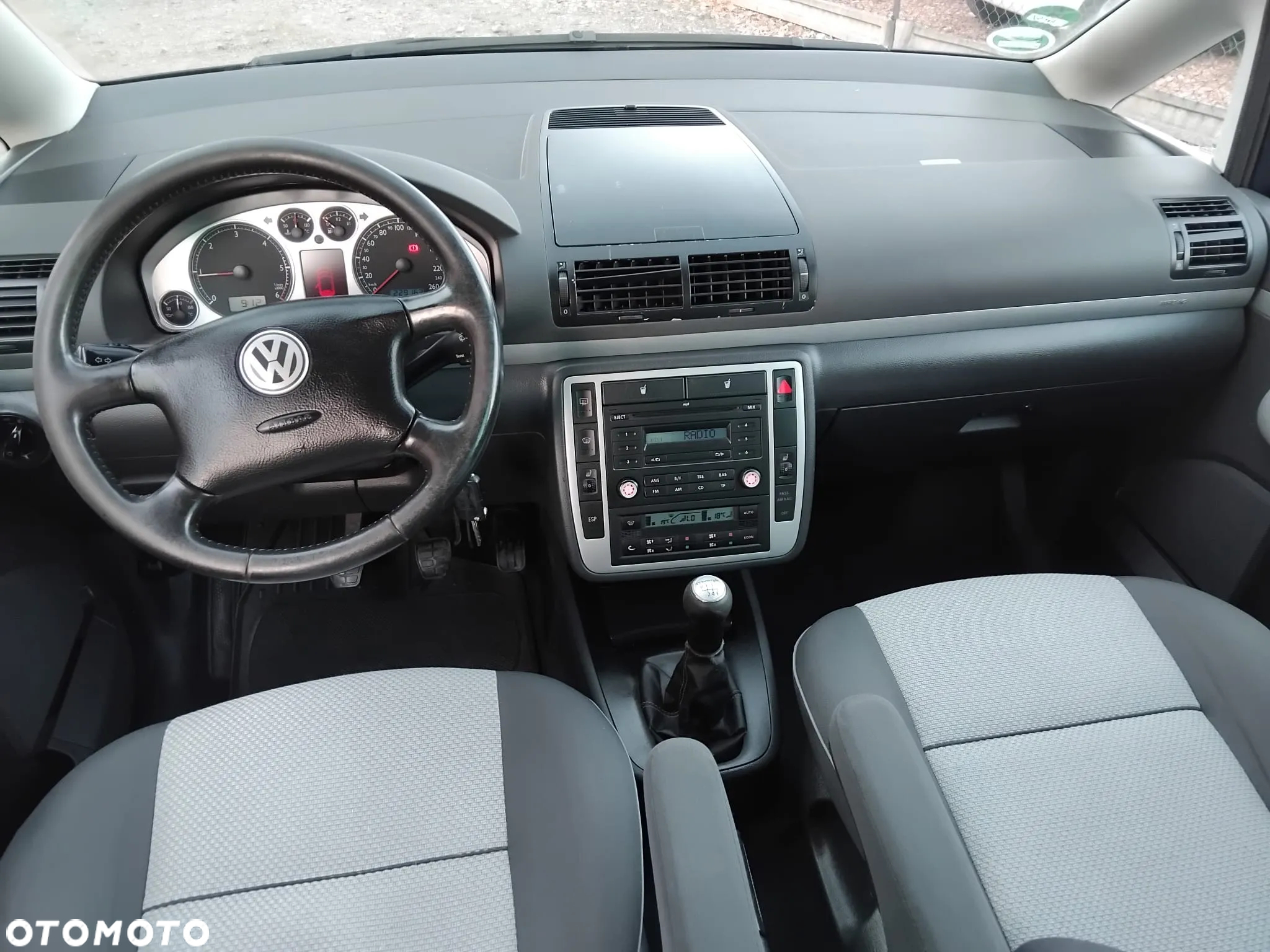 Volkswagen Sharan 2.0 TDI DPF Freestyle - 21