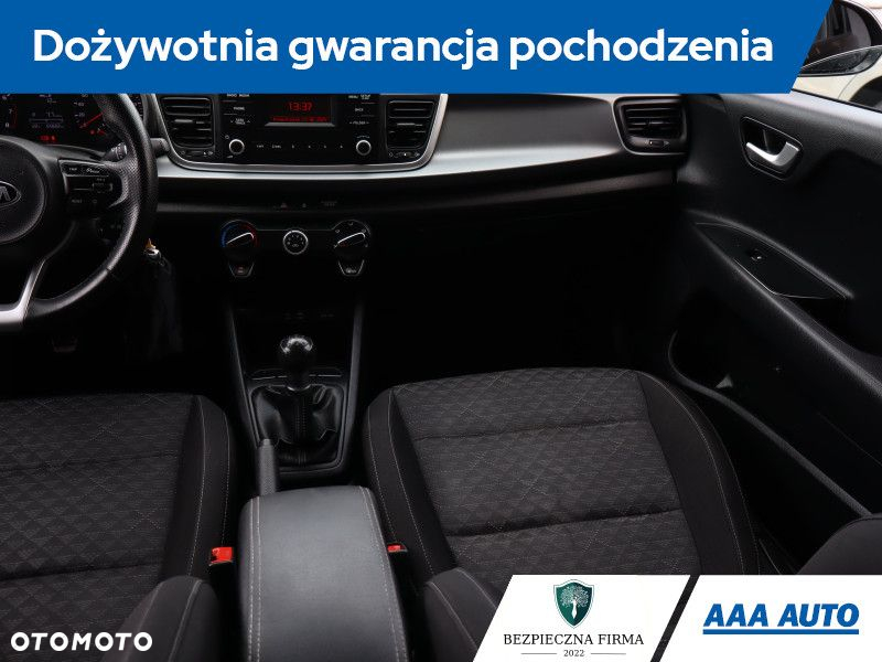 Kia Rio - 9