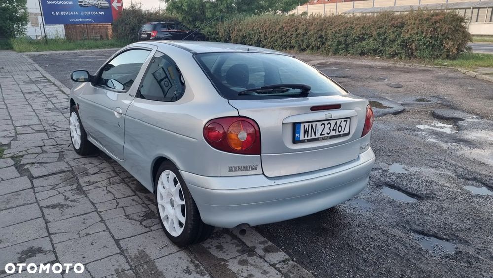 Renault Megane 1.6 - 3