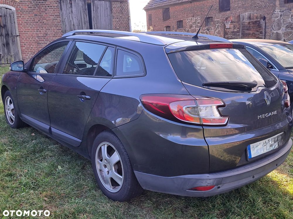 Renault Megane 1.6 16V Authentique - 4